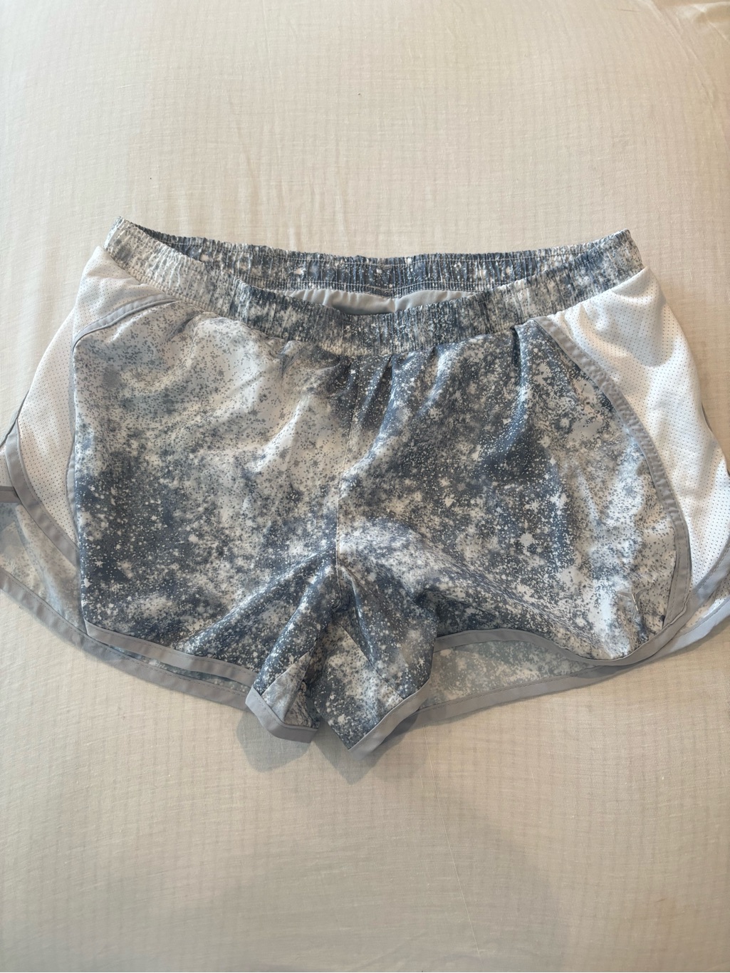 Old Navy Gray Marbled Athletic Shorts